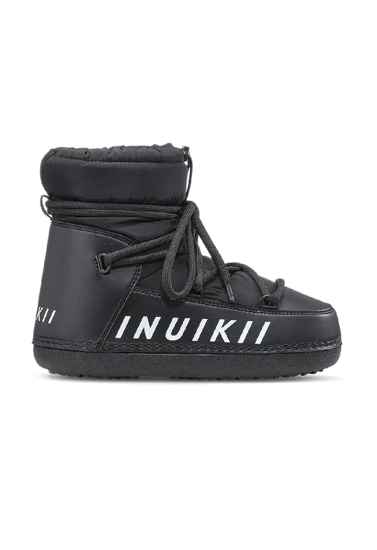 Inuikii Mountain Puffer Winter Boot in Black Soft Hooded Sweatshirt