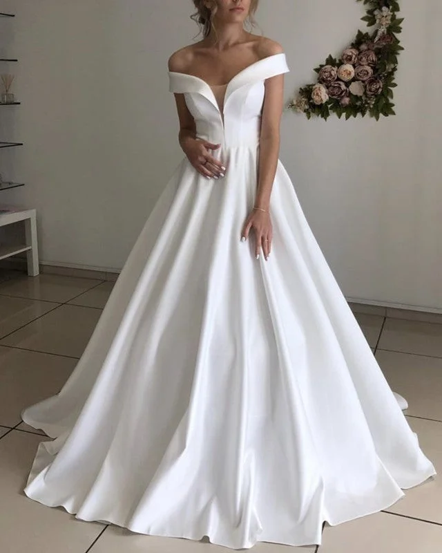 Sleeveless Wedding Dress A Line Satin Off Shoulder Wedding Dress Set