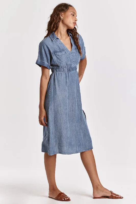 ERIKA COLLARED DRESS INDEPENDENT BLUE Flowy unclassified dresses