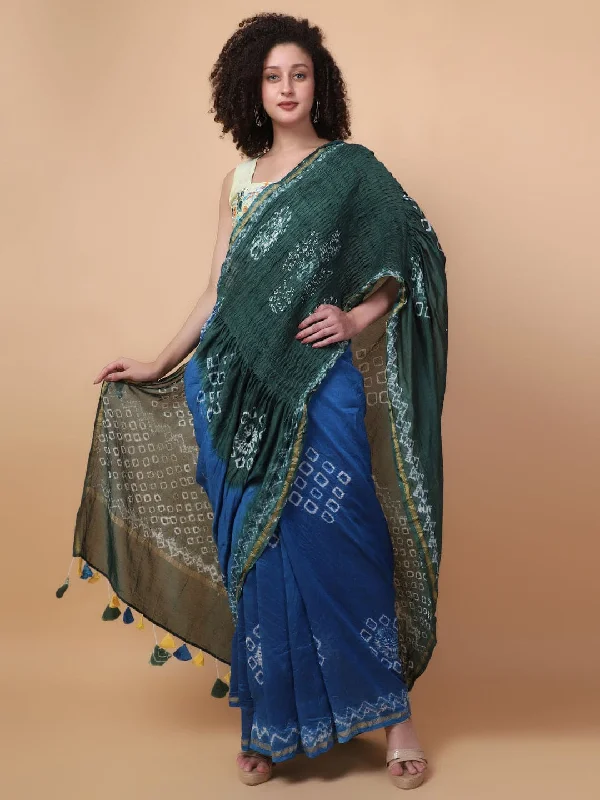 Green & Blue Tie & Dye Saree Neutral tone unclassified dresses