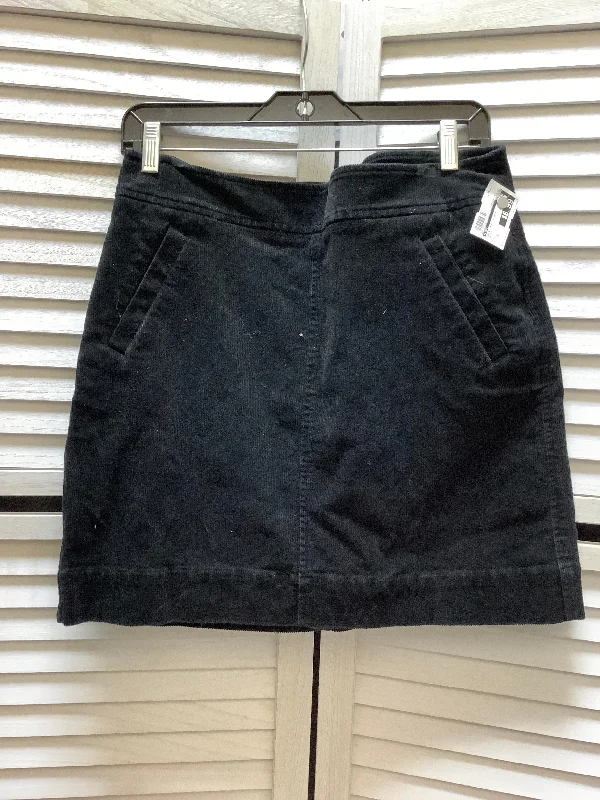 Skirt Mini & Short By Loft  Size: 6 Mini Skirt with Lace